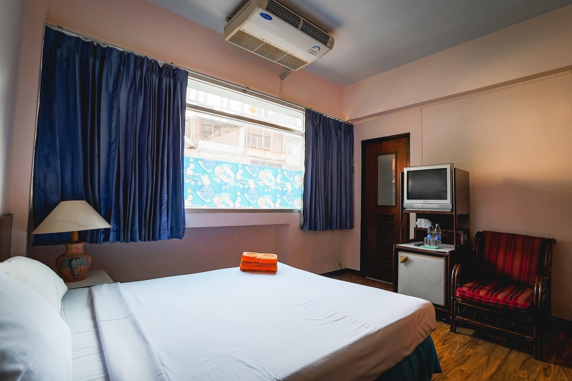 Ruamchitt Travelodge Bangkok Bagian luar foto
