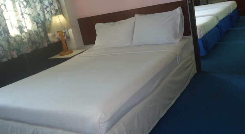 Ruamchitt Travelodge Bangkok Bagian luar foto